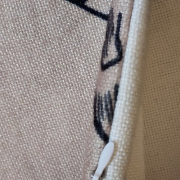 Giraffe With Bow Tie & Glasses Pillow Cover Hidden Zipper Linen - Picture 4 of 7